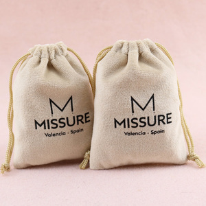 Custom luxury soft velvet drawstring pouch bag with custom logo printed for rings jewelry packaging - Product Image 3