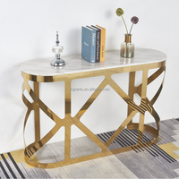 Table console de luxe nordique moderne haut de gamme pour hall d'entrée, base en métal doré, plateau en marbre blanc, idéale pour les couloirs d'hôtel