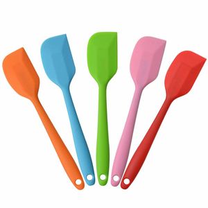 New Design Wholesale Heat Resistant Silicon Baking Spatula Cooking <b>Cake</b> Silicone Spreader Spatula Set - Product Image 1