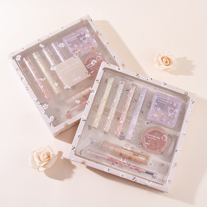 Coffret cadeau maquillage Flower Language 8 pièces : blush, fard à paupières, rouge à lèvres, anticernes pour femmes - Product Image 3