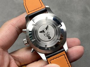 Montre pilote automatique suisse à chronographe inspirée de l'aviation pour hommes - Product Image 3