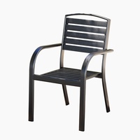 Fauteuil d'extérieur empilable avec assise et dossier en lattes WPC, structure métallique anti-corrosion, imperméable, pour ensemble de jardin, chaise de salle à manger