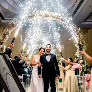 Système de feux d'artifice à étincelles froides portatif et réutilisable pour les fêtes de mariage - Product Image 3