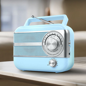 Radio analogique portable en gros avec poignée de transport, design rétro, réception double bande, alimentation CA/CC, en plastique durable, haut-parleur intégré - Product Image 2