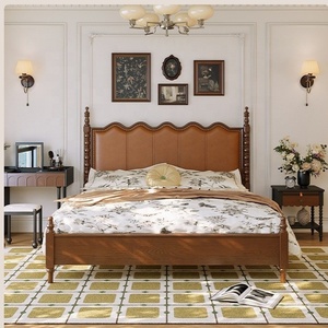 Lit rembourré en cuir vintage français avec cadre en bois de chêne massif, tailles King/Queen/Full pour chambre à coucher - Product Image 3