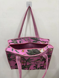 Bolso Tote Acolchado con Estampado de Jungla |   Bolso de Hombro Boho con Estampado Indio para Vacaciones, Viajes, Damas de Honor, Regalo para Mujer - Product Image 2