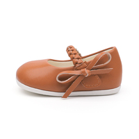 Chaussures plates Mary Jane en PU mat marron caramel avec nœud et lanière tressée pour bébés et tout-petits, idéales pour les séances photo d'automne - Vente en gros