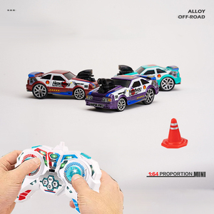 Sıcak 1:64 alaşım 2.4GHz kontrol <span class=keywords><strong>RC</strong></span> Mini yarış simülasyon araba oyuncak hız alaşım plastik uzaktan kumanda araba oyuncak seti çocuklar için hediyeler - Product Image 3