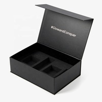 CHAUDE Poignée de ruban de luxe Logo personnalisé Papier de carton rigide rigide noir rose Insert de vêtement Emballage de boîte-cadeau magnétique pliante