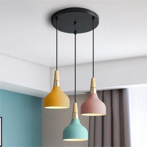 Personalità camera da letto comodino lampadario scandinavo minimalista in <span class=keywords><strong>legno</strong></span> sala da pranzo bar luce pendente <span class=keywords><strong>paralume</strong></span> in ferro colorato - Product Image 2