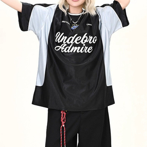 T-shirt drapé à manches courtes en jersey patchwork color block pour homme, style sportif vintage, coupe ample, style hip-hop, haut à demi-manches - Product Image 5