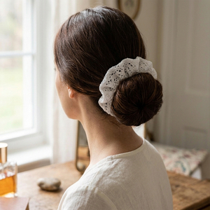Elegan White Lace Scrunchie Hair Tie with Fashionable Design High Quality <b>Lightweight</b> & Elasticity for Women & Girls (16*4.5cm) - Product Image 3