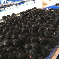 Lot de Cheveux Ondulés Naturels Non Traités, Cheveux Humains Bruts Indiens, 10-30 Pouces, Toutes Textures