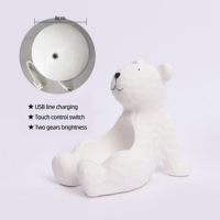Figurine d'ours en porcelaine créative pour maison moderne intérieur intéressant décor unique à la maison cadeau bureau décor à la maison