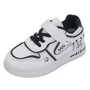 Meilleures ventes à bas prix Nouvelles chaussures de sport pour enfants Chaussures de sport pour garçons de haute qualité Mocassins pour filles Chaussures pour bébés Petites chaussures blanches de printemps - Product Image 1