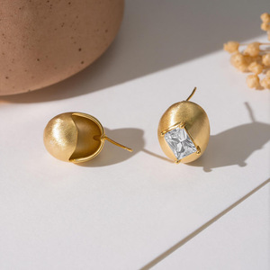 <b>Stud</b> <b>Earrings</b> Oval 14k Gold <b>Crystal</b> Inlay Party Jewelry - Product Image 2