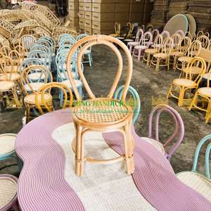 Chaise en rotin naturel pour enfants-Design élégant et écologique avec moderne adapté à l'intérieur et à l'extérieur - Product Image 3