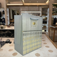 Sacs en papier imprimés classiques de luxe en feuille d'or petites, moyennes et grandes tailles pour parfum/vin Emballage cadeau classique de qualité supérieure