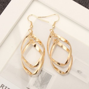 Boucles d'oreilles en alliage Super brillantes pour femme, bijoux à clous torsadés en diamant, multicouches, Double bague, style coréen, nouvelle mode - Product Image 1