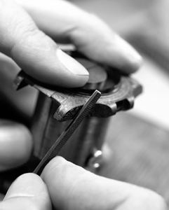 Montre 2026 Dernière Génération - Boîtier Lumineux en Fibre de Carbone Version Personnalisée - Montre Mécanique Homme Multifonction et Polyvalente - Product Image 5