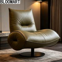 Fauteuil d'appoint pivotant moderne en cuir véritable avec rembourrage en éponge, structure en bois et base rotative en acier carbone