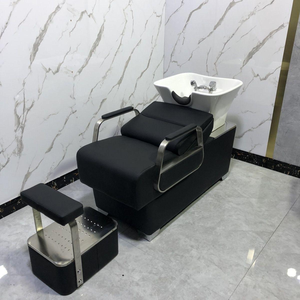 Sillón de Peluquería Contemporáneo de Cuero Sintético Negro con Reposapiés Extraíble y Estructura Metálica - Product Image 6
