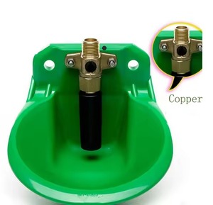 Matériau ABS Vanne en cuivre Abreuvoirs pour animaux Bétail Mouton Cheval Porc Chien Bol d'eau automatique Abreuvoir à eau - Product Image 1