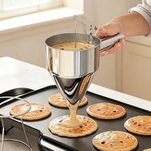 Entonnoir à pâte conique professionnel en acier inoxydable avec support et distributeur à piston pour cupcakes, crêpes et outils de pâtisserie - Product Image 3
