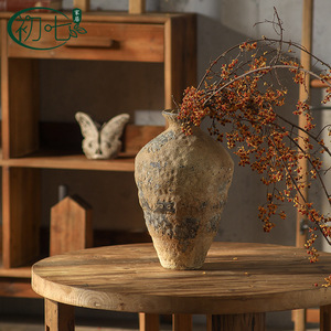 Jarrón de terracota vintage de forma irregular, estilo Wabi Sabi, para decoración de mesa, ideal para salas de té y casas de huéspedes. - Product Image 2