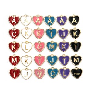 Nouveau Pendentif en Alliage de Zinc Double Face avec Lettres Anglaises en Forme de <span class=keywords><strong>C</strong></span>œur Pêche Vintage et Gouttes d'Huile, Accessoires DIY, 26 Lettres - Product Image 5