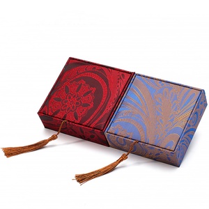 Wholesale Luxury Vintage Tassel Linen <b>Jade</b> Jewelry Packaging Box Handmade Rectangle Pendant Boxes for <b>Bracelets</b> Necklaces Rings - Product Image 3