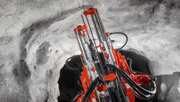 Foreuse à marteau perforateur entièrement automatisée DD422iE, alimentée par batterie, conçue pour l'exploitation minière souterraine de grande profondeur