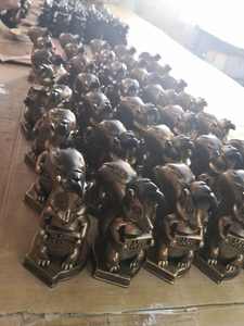 Trophée de football américain FFL Souvenir Rugby Ball Stink - Product Image 3