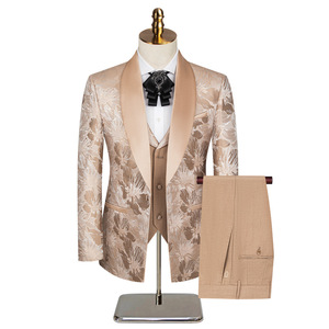 Elegante Completo da Matrimonio 3 Pezzi: Giacca, <span class=keywords><strong>Pantaloni</strong></span> e Gilet, Set Completo di Lusso Monopetto con Risvolto a Punta, Abbigliamento Maschile Color Kaki, Completi e Blazer da Uomo - Product Image 1