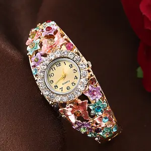 Women Watch Alloy Crystal Bracelet Flower Wristwatch Women Clock Quartz Watches With Rhinestone Quartz Bracelet Watch