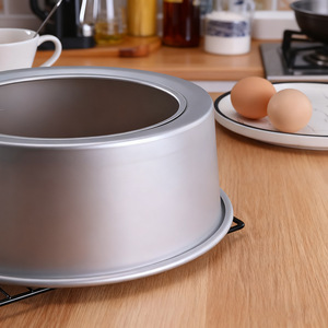 Plaque de cuisson ronde en aluminium pour gâteaux de 4, 5, 6, 7, 8, 9, 10, 11 et 12 pouces, idéale pour les fêtes, les mariages, les anniversaires et Noël - Product Image 4