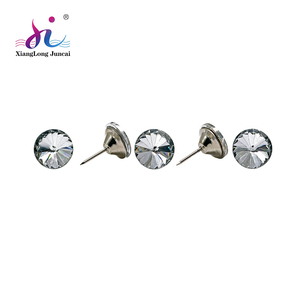 Cristal diamant tapisserie d'ameublement pour meubles coudre des clous bouton décoratif punaises clair canapé meubles tête <span class=keywords><strong>de</strong></span> <span class=keywords><strong>lit</strong></span> projet <span class=keywords><strong>de</strong></span> bricolage - Product Image 1