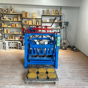 Macchina per la Produzione di Mattoni 4-35 con Forte Adattabilità alle Materie Prime, Molto Richiesta nelle Palau, Macchina per Blocchi di Cemento - Product Image 2