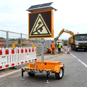 Affichage à messages variables LED solaire mobile en aluminium flexible, conçu sur mesure, pour les panneaux de limitation de vitesse - Product Image 6