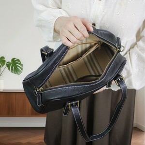 Cross Border Japanese Style Vegetable Tanned Cowhide <b>Bowling</b> Bag For Women Large Capacity Retro Handmade Underarm Crossbody Bag - Product Image 4