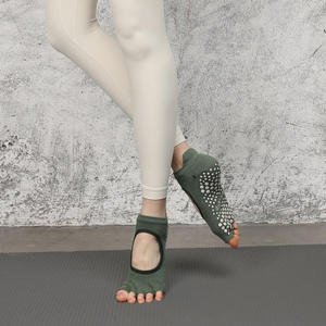 Manufacture Wholesales Ankle Barefoot-style Pull Tab Backless Non-<b>slip</b> Traction Sole Split <b>Half</b> Toe Athletic Fitness - Product Image 3