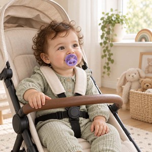 Individuelles Logo Natürlicher Latex-Babyschnuller Babyberuhiger Ungiftiger PP-Schnuller mit Blumenmuster Einteilig 0-6M 0-12M OEM ODM - Product Image 2