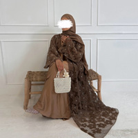 J-258 Abaya de Dubaï de Luxe Faite à la Main, Cardigan Élégant en Dentelle Florale et Perles, Robes Modestes pour Femmes Musulmanes avec Hijab Assorti