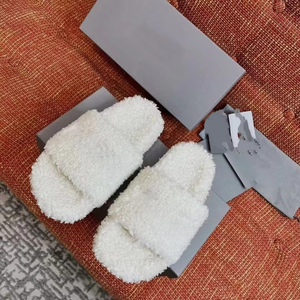 Chaussons de luxe pour hommes et femmes, pantoufles à plateforme, pantoufles fourrées avec broderie, chaussures chaudes - Product Image 5