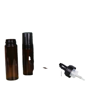 Échantillon GRATUIT – Bouteille de mousse nettoyante personnalisée 100 ml, ambrée, 4 oz, 5 oz, 6 oz, 200 ml, avec pompe à mousse, en PET, pour cosmétiques et savon, pour adultes - Product Image 2