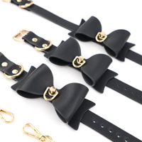 Accessoires d'entraînement SM : Collier, menottes avec laisse et entraves féminines pour couple - Jouets sexuels BDSM pour adultes