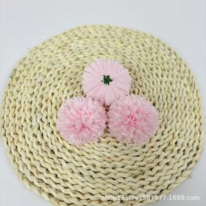 Fleurs artificielles Qiye, chrysanthèmes en soie, décorations de mariage, accessoires faits à la main pour épingles à cheveux, style moderne et simple - Product Image 2