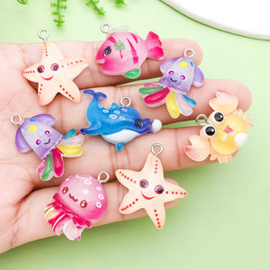 Breloques en résine en forme d'animaux marins de dessin animé, formes variées, pour la fabrication de bracelets, accessoires de bijoux DIY - Product Image 2