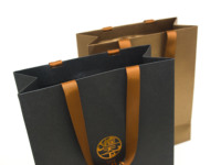 Bolsas de Papel Kraft Reciclado Personalizables para Empacar Zapatos/Ropa/Calcetines, Impresión en Huecograbado, Bolsas de Compra Reutilizables con Cierre Superior, Gratis