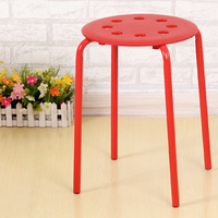 Tabouret de salle à manger simple et robuste, empilable et peu encombrant pour la maison - Vente en gros